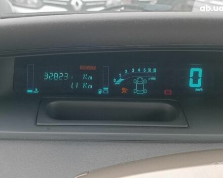 Синій Рено Меган, об'ємом двигуна 2 л та пробігом 328 тис. км за 6190 $, фото 27 на Automoto.ua