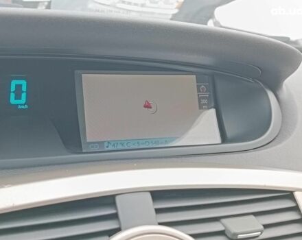 Синій Рено Меган, об'ємом двигуна 2 л та пробігом 328 тис. км за 6190 $, фото 28 на Automoto.ua