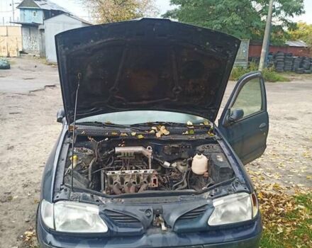 Синий Рено Меган, объемом двигателя 1.6 л и пробегом 350 тыс. км за 800 $, фото 7 на Automoto.ua