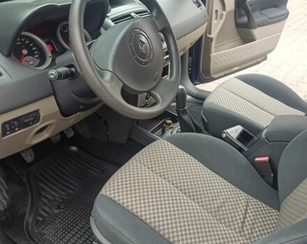 Синий Рено Меган, объемом двигателя 1.4 л и пробегом 173 тыс. км за 3550 $, фото 6 на Automoto.ua