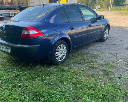 Синий Рено Меган, объемом двигателя 1.6 л и пробегом 205 тыс. км за 3800 $, фото 3 на Automoto.ua