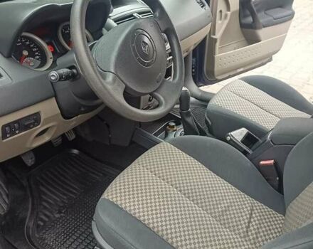 Синий Рено Меган, объемом двигателя 1.4 л и пробегом 173 тыс. км за 3850 $, фото 6 на Automoto.ua