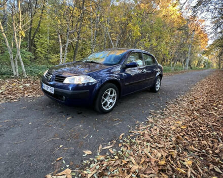 Синий Рено Меган, объемом двигателя 1.6 л и пробегом 243 тыс. км за 2800 $, фото 6 на Automoto.ua