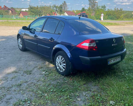 Синий Рено Меган, объемом двигателя 1.6 л и пробегом 205 тыс. км за 3800 $, фото 5 на Automoto.ua