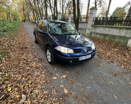 Синий Рено Меган, объемом двигателя 1.6 л и пробегом 243 тыс. км за 2800 $, фото 1 на Automoto.ua