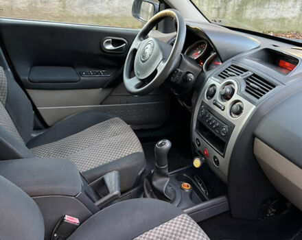 Синий Рено Меган, объемом двигателя 1.6 л и пробегом 243 тыс. км за 2800 $, фото 8 на Automoto.ua