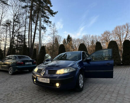 Синий Рено Меган, объемом двигателя 1.6 л и пробегом 179 тыс. км за 3500 $, фото 1 на Automoto.ua