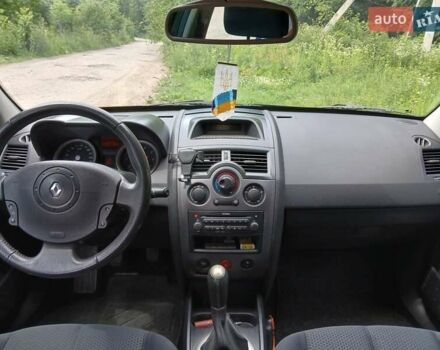 Синий Рено Меган, объемом двигателя 0 л и пробегом 243 тыс. км за 4300 $, фото 11 на Automoto.ua