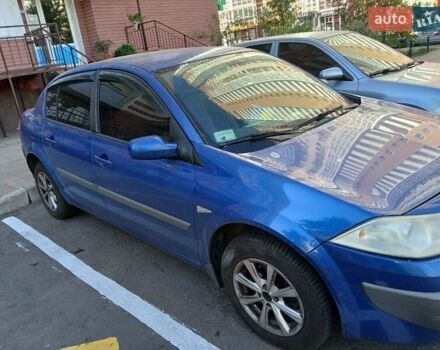 Синий Рено Меган, объемом двигателя 1.6 л и пробегом 280 тыс. км за 4400 $, фото 5 на Automoto.ua