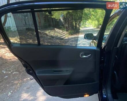 Синій Рено Меган, об'ємом двигуна 2 л та пробігом 156 тис. км за 4800 $, фото 23 на Automoto.ua