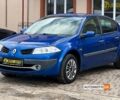Синий Рено Меган, объемом двигателя 1.6 л и пробегом 255 тыс. км за 3999 $, фото 2 на Automoto.ua