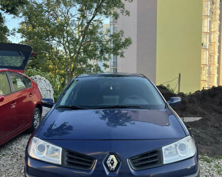 Синий Рено Меган, объемом двигателя 1.39 л и пробегом 310 тыс. км за 4500 $, фото 2 на Automoto.ua