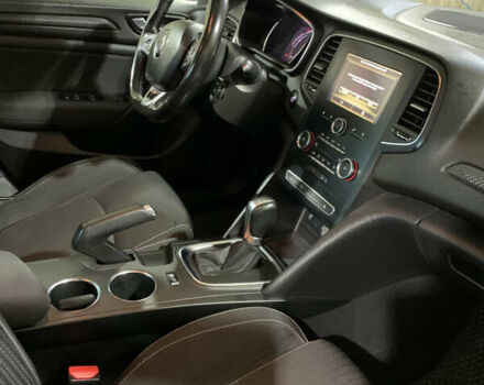 Синій Рено Меган, об'ємом двигуна 1.6 л та пробігом 140 тис. км за 14800 $, фото 4 на Automoto.ua