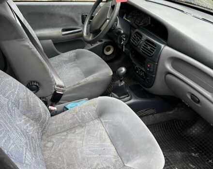 Синий Рено Меган, объемом двигателя 1.6 л и пробегом 270 тыс. км за 1500 $, фото 3 на Automoto.ua