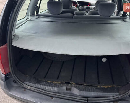 Синий Рено Меган, объемом двигателя 1.6 л и пробегом 310 тыс. км за 3100 $, фото 26 на Automoto.ua