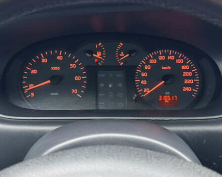 Синий Рено Меган, объемом двигателя 1.6 л и пробегом 310 тыс. км за 3100 $, фото 5 на Automoto.ua