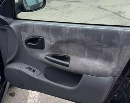 Синий Рено Меган, объемом двигателя 1.6 л и пробегом 310 тыс. км за 3100 $, фото 16 на Automoto.ua