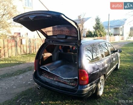 Синий Рено Меган, объемом двигателя 1.4 л и пробегом 420 тыс. км за 2408 $, фото 6 на Automoto.ua