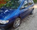 Синий Рено Меган, объемом двигателя 2 л и пробегом 295 тыс. км за 2909 $, фото 3 на Automoto.ua