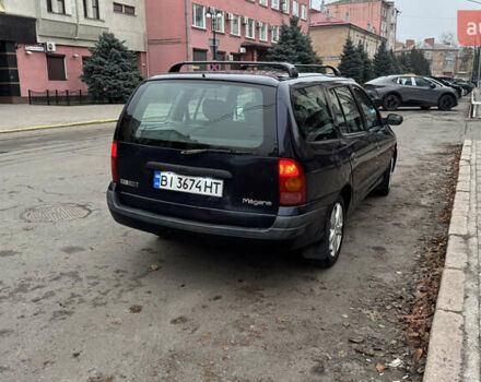 Синий Рено Меган, объемом двигателя 1.6 л и пробегом 310 тыс. км за 3100 $, фото 3 на Automoto.ua