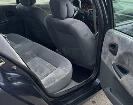 Синий Рено Меган, объемом двигателя 1.6 л и пробегом 310 тыс. км за 3100 $, фото 19 на Automoto.ua