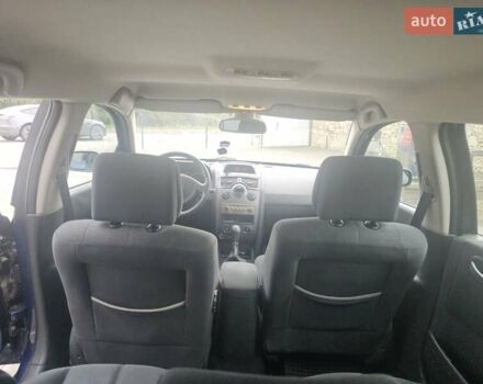 Синий Рено Меган, объемом двигателя 1.6 л и пробегом 240 тыс. км за 4200 $, фото 13 на Automoto.ua