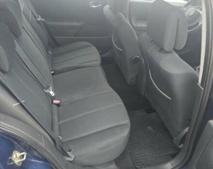 Синий Рено Меган, объемом двигателя 1.6 л и пробегом 240 тыс. км за 4200 $, фото 7 на Automoto.ua