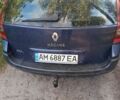 Рено Меган 2004 у Романове на Automoto.ua Синій Рено Меган, об'ємом двигуна 1 л та пробігом 260 тис. км за 4950 $, фото 3 на Automoto.ua