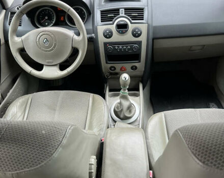 Синий Рено Меган, объемом двигателя 2 л и пробегом 280 тыс. км за 2450 $, фото 11 на Automoto.ua