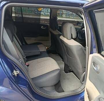 Синий Рено Меган, объемом двигателя 1.6 л и пробегом 250 тыс. км за 4000 $, фото 16 на Automoto.ua