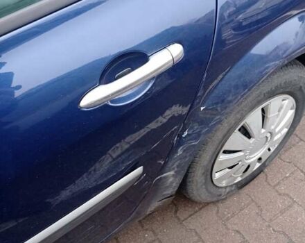 Синій Рено Меган, об'ємом двигуна 1.6 л та пробігом 220 тис. км за 4000 $, фото 4 на Automoto.ua