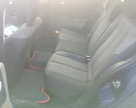 Синій Рено Меган, об'ємом двигуна 1.6 л та пробігом 260 тис. км за 4250 $, фото 4 на Automoto.ua