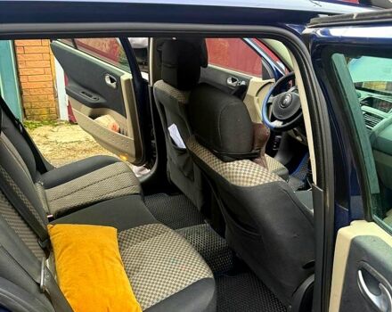 Синій Рено Меган, об'ємом двигуна 1.6 л та пробігом 277 тис. км за 6000 $, фото 4 на Automoto.ua