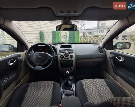 Синий Рено Меган, объемом двигателя 1.6 л и пробегом 198 тыс. км за 4599 $, фото 12 на Automoto.ua