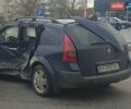 Синий Рено Меган, объемом двигателя 1.9 л и пробегом 300 тыс. км за 2000 $, фото 2 на Automoto.ua
