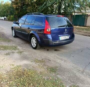 Синий Рено Меган, объемом двигателя 1.6 л и пробегом 250 тыс. км за 4000 $, фото 6 на Automoto.ua