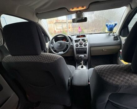 Синий Рено Меган, объемом двигателя 1.6 л и пробегом 248 тыс. км за 4000 $, фото 3 на Automoto.ua