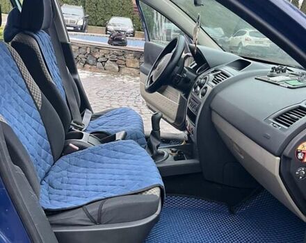 Синій Рено Меган, об'ємом двигуна 1.39 л та пробігом 153 тис. км за 4750 $, фото 11 на Automoto.ua