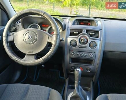 Синий Рено Меган, объемом двигателя 1.6 л и пробегом 267 тыс. км за 4499 $, фото 19 на Automoto.ua