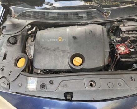 Рено Меган 2004 у Романове на Automoto.ua Синій Рено Меган, об'ємом двигуна 1 л та пробігом 260 тис. км за 4950 $, фото 4 на Automoto.ua