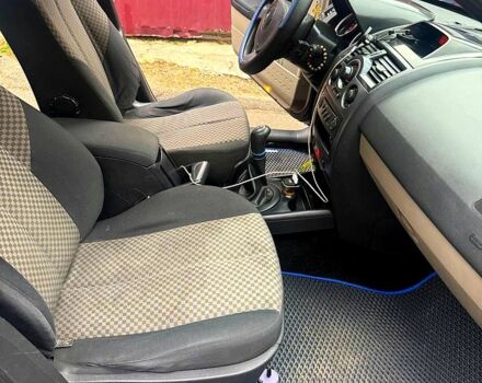 Синій Рено Меган, об'ємом двигуна 1.6 л та пробігом 277 тис. км за 6000 $, фото 8 на Automoto.ua