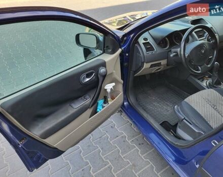 Синій Рено Меган, об'ємом двигуна 1.39 л та пробігом 386 тис. км за 2800 $, фото 37 на Automoto.ua