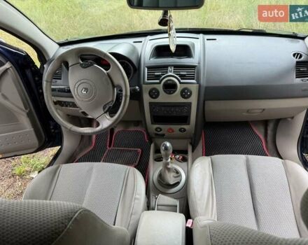 Синий Рено Меган, объемом двигателя 2 л и пробегом 260 тыс. км за 5500 $, фото 11 на Automoto.ua