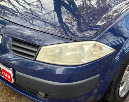 Синий Рено Меган, объемом двигателя 1.4 л и пробегом 229 тыс. км за 4790 $, фото 10 на Automoto.ua