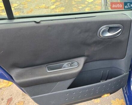 Синій Рено Меган, об'ємом двигуна 1.4 л та пробігом 229 тис. км за 4790 $, фото 22 на Automoto.ua