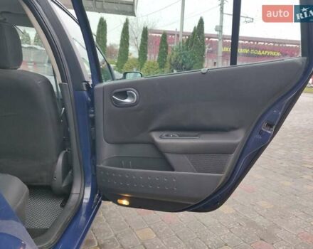 Синій Рено Меган, об'ємом двигуна 1.6 л та пробігом 189 тис. км за 4700 $, фото 15 на Automoto.ua