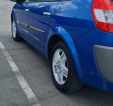 Синий Рено Меган, объемом двигателя 2 л и пробегом 262 тыс. км за 4800 $, фото 4 на Automoto.ua