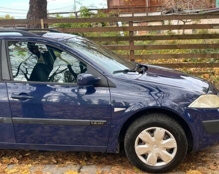 Синий Рено Меган, объемом двигателя 1.4 л и пробегом 229 тыс. км за 4790 $, фото 3 на Automoto.ua