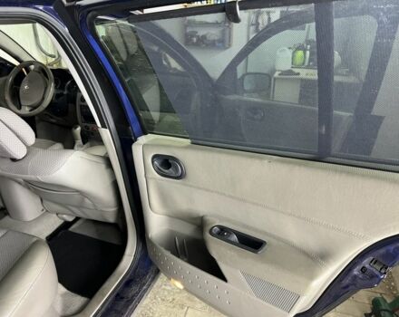 Синій Рено Меган, об'ємом двигуна 1.6 л та пробігом 225 тис. км за 5250 $, фото 13 на Automoto.ua