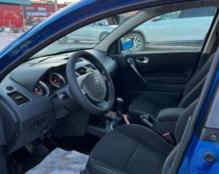 Синий Рено Меган, объемом двигателя 1.6 л и пробегом 198 тыс. км за 4950 $, фото 12 на Automoto.ua
